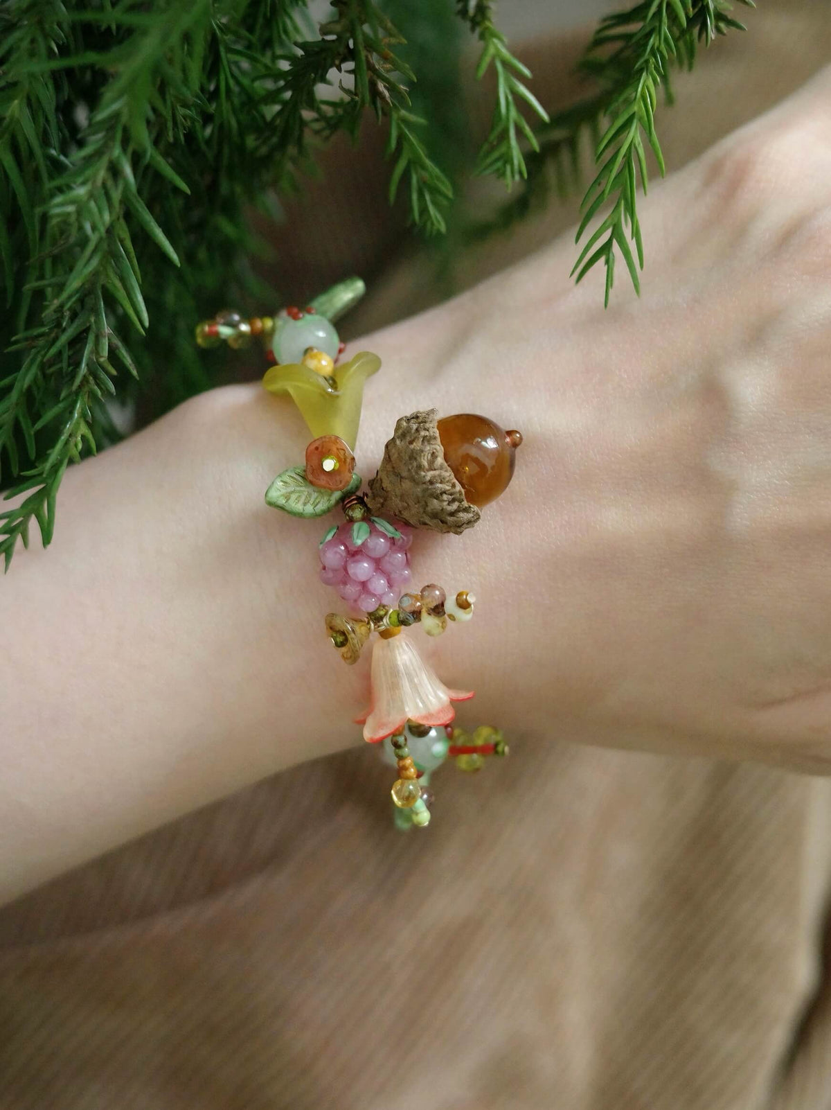 Oak Wreath Bracelet